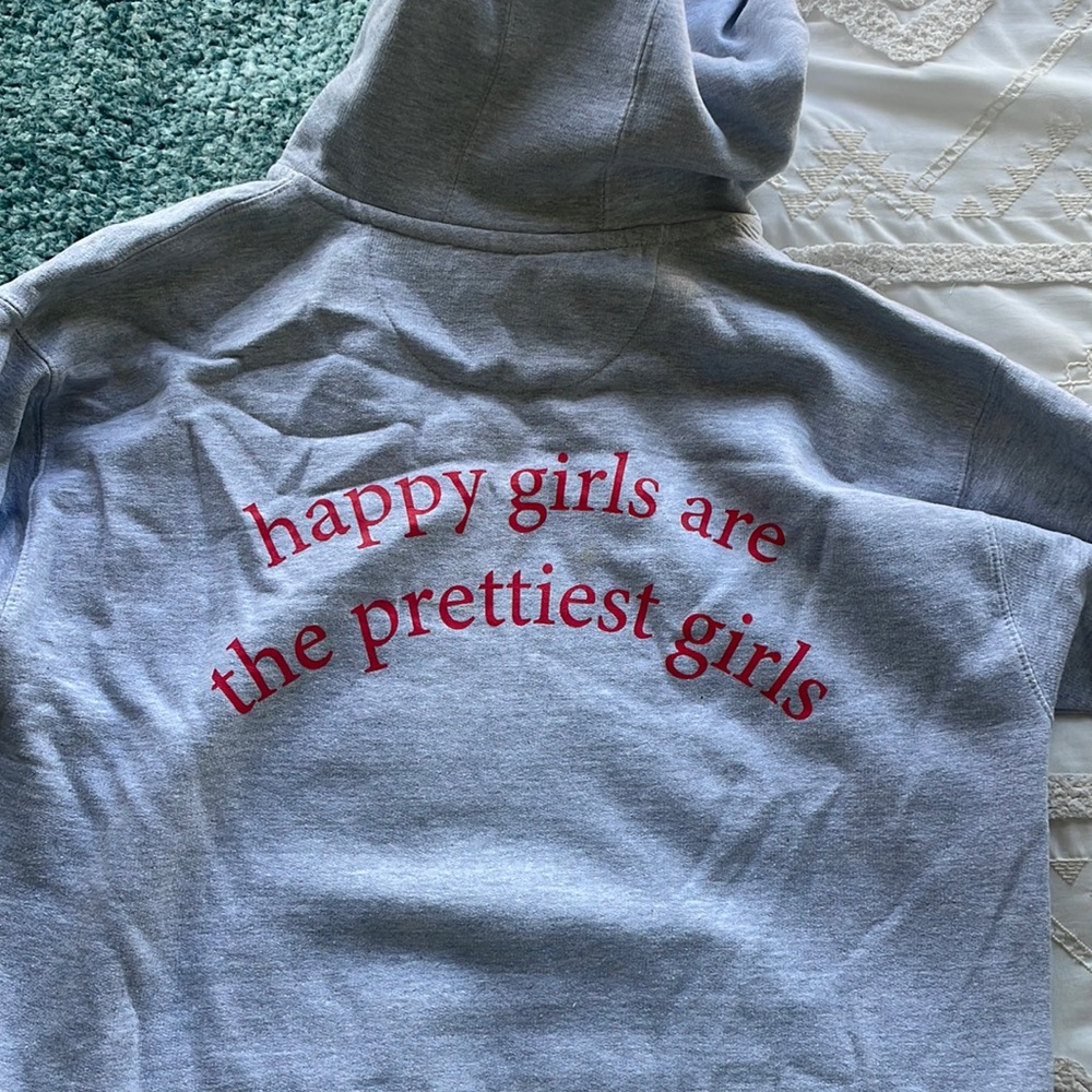 Pacsun “happy girls are the prettiest girls” sweatshirt
